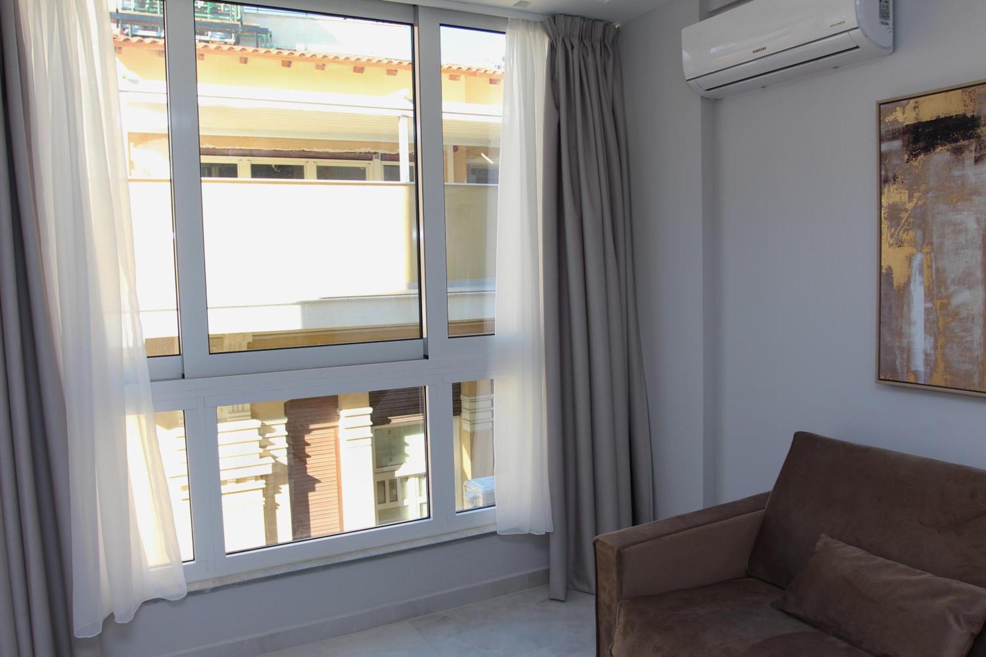 Central Metropolis Luxury Living Atena Exterior foto